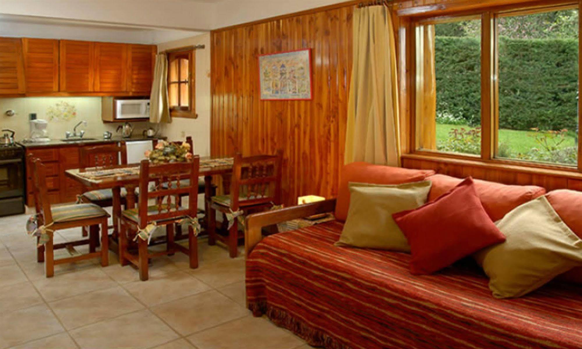 Lejano Nahuel Otel San Carlos de Bariloche Dış mekan fotoğraf